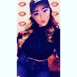 Meet your Posher, Devon